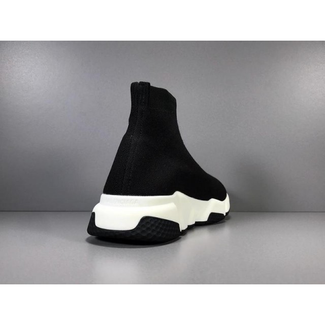 GT Batch Unisex Balenciaga Speed Run 530349 W05G0 1000