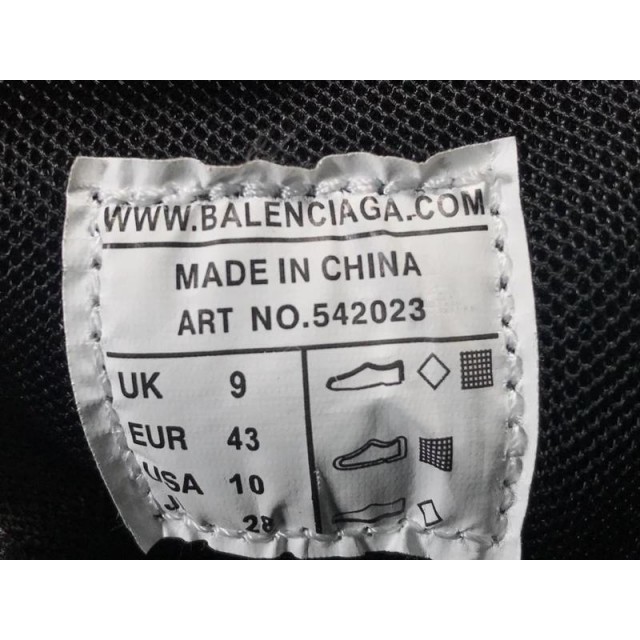 GT Batch Unisex Balenciaga Track 3.0 542023 W1GB6 1002