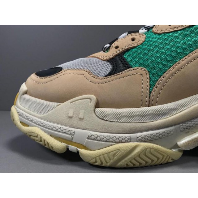 GT Batch Unisex Balenciaga Triple S 516440 W09O2 7070