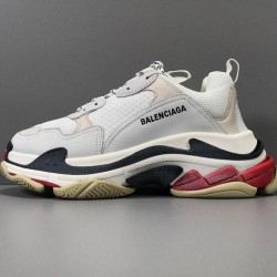 GT Batch Unisex Balenciaga Triple S 533882 W09E1 9000