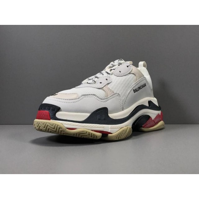 GT Batch Unisex Balenciaga Triple S 533882 W09E1 9000