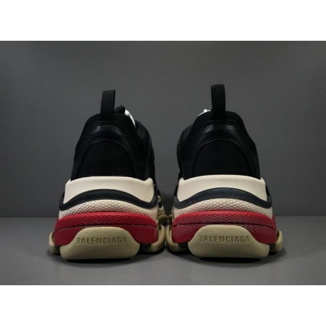 GT Batch Unisex Balenciaga Triple S 533882 W09O1 1000