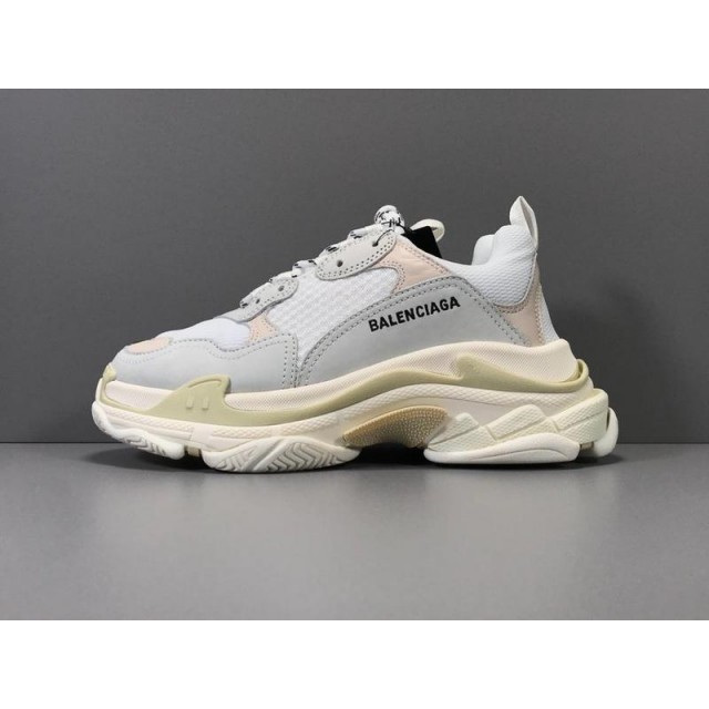 GT Batch Unisex Balenciaga Triple S 534217 W09E1 9000