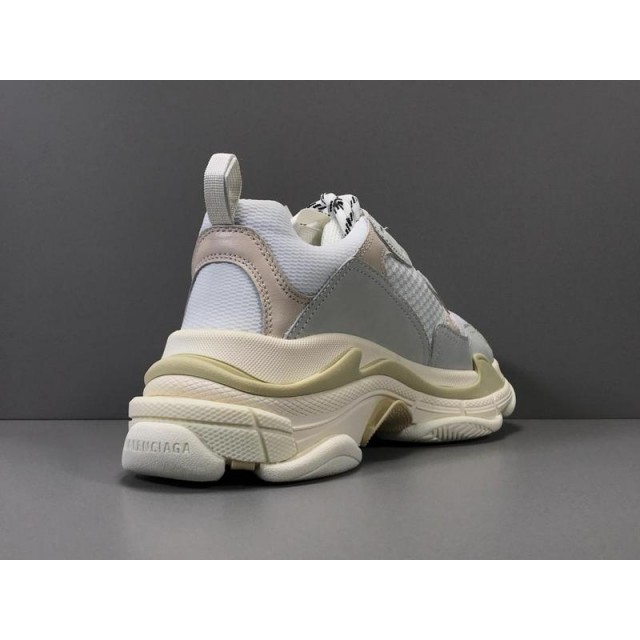 GT Batch Unisex Balenciaga Triple S 534217 W09E1 9000