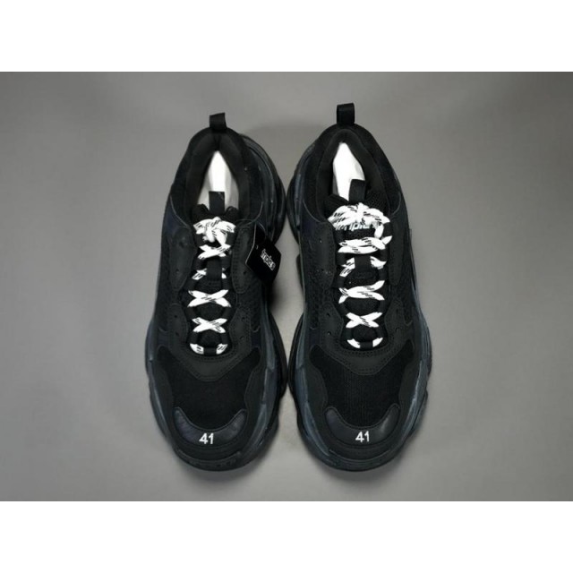 GT Batch Unisex Balenciaga Triple S 541624 W09E1 1000