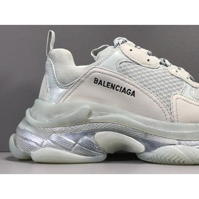 GT Batch Unisex Balenciaga Triple S 541624 W09O1 1705