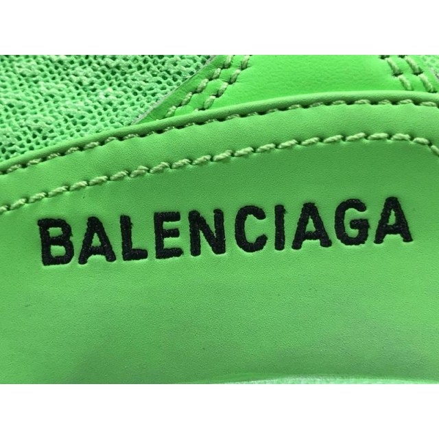 GT Batch Unisex Balenciaga Triple S 541624 W09OL 3801