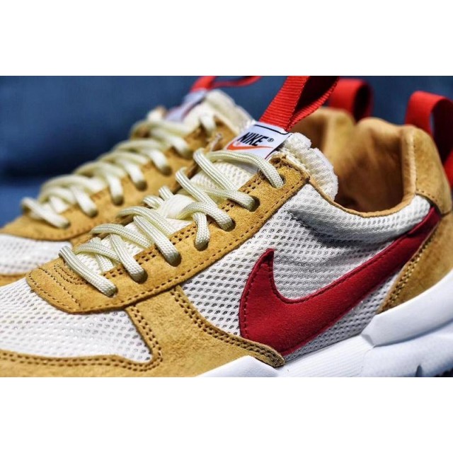 H12 Batch Unisex Nike Craft Mars Yard TS NASA 2.0 AA2261 100