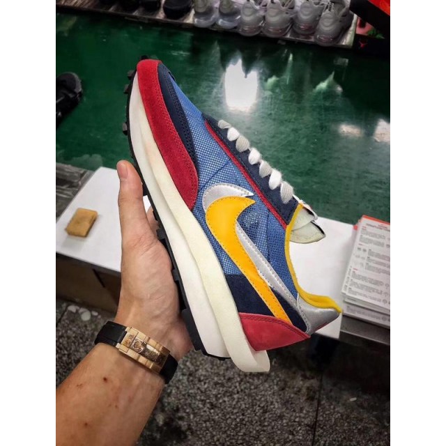 H12 Batch Unisex Sacai X Nike LVD Waffle BV0073 400