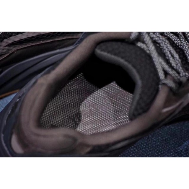 H12 Batch Unisex Yeezy Boost 700 V2 "GEODE" EG6860