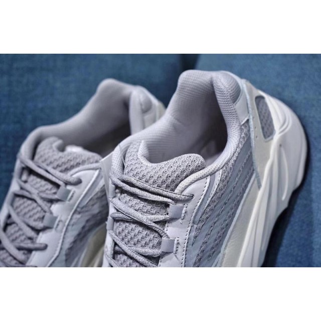 H12 Batch Unisex Yeezy Boost 700 V2 "STATIC" EF2829