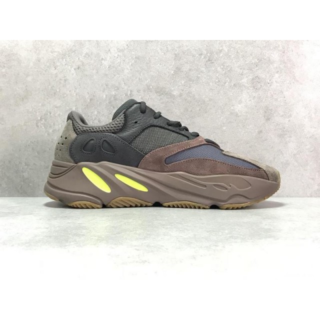 OG Batch Unisex Adidas Yeezy Boost 700 "MAUVE" EE9614