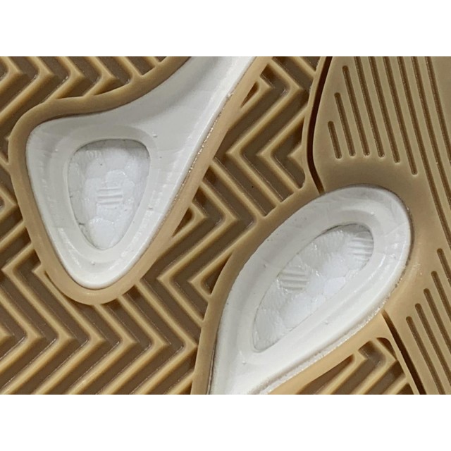 OG Batch Unisex Yeezy 700 Boost "MAGNET" FV9922