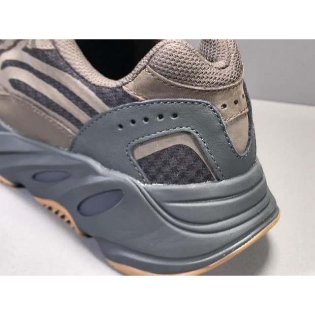 OG Batch Unisex Yeezy Boost 700 V2 "GEODE" EG6860