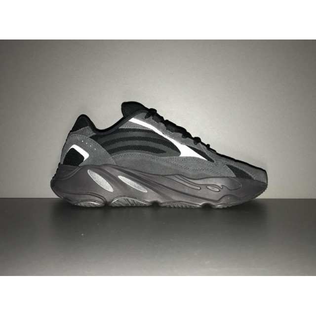 OG Batch Unisex Yeezy Boost 700 V2 "VANTA" FU6684