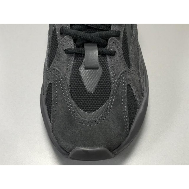 OG Batch Unisex Yeezy Boost 700 V2 "VANTA" FU6684