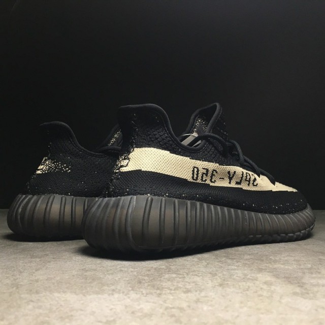 PK Batch Unisex Adidas Yeezy Boost 350 V2 Core BlackWhite BY1604