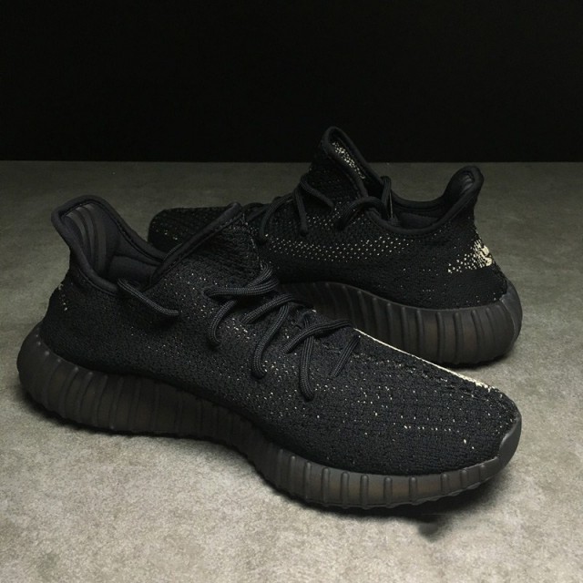 PK Batch Unisex Adidas Yeezy Boost 350 V2 Core BlackWhite BY1604