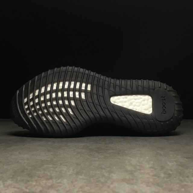 PK Batch Unisex Adidas Yeezy Boost 350 V2 Core BlackWhite BY1604