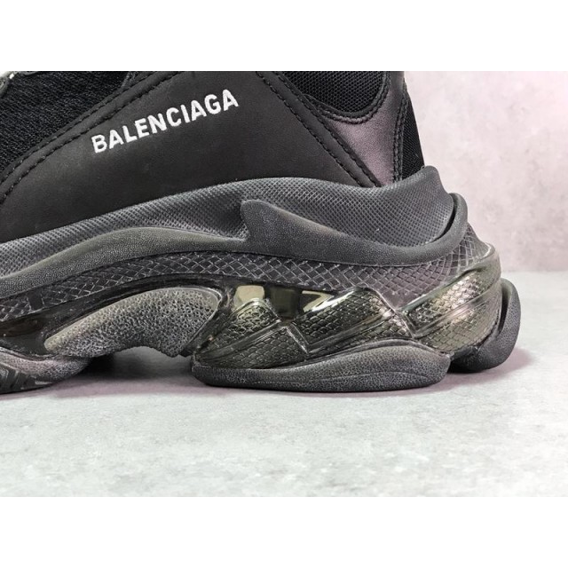 PK Batch Unisex Balenciaga Triple S 541624 W09O1 1000