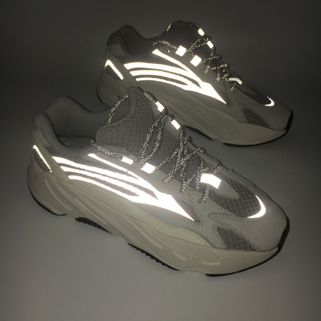 PK God Batch Unisex Adidas Yeezy 700 V2 "Static" EF2829