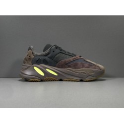 X Batch Unisex Adidas Yeezy 700" MAUVE" EE9614