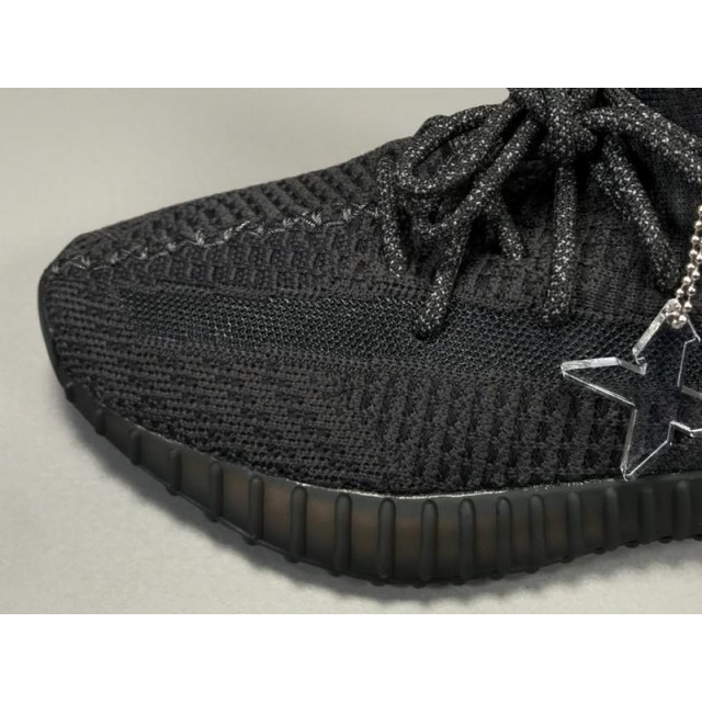 X Batch Unisex Adidas Yeezy Boost 350 V2 "BLACK" FU9006