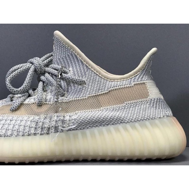 X Batch Unisex Adidas Yeezy Boost 350 V2 "LUNDMA" FU9161