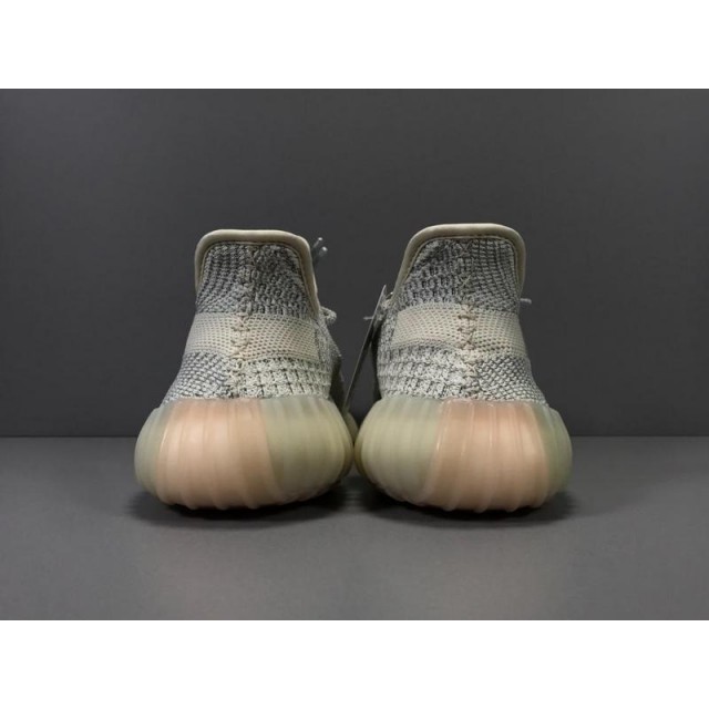 X Batch Unisex Adidas Yeezy Boost 350 V2 "LUNDMA" Reflective FV3254