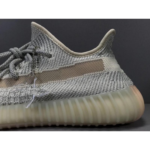 X Batch Unisex Adidas Yeezy Boost 350 V2 "LUNDMA" Reflective FV3254