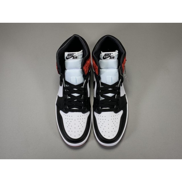 X Batch Unisex Air Jordan 1 Retro High Satin "Black Toe"  CD0461 016