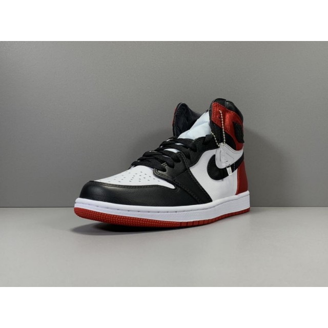 X Batch Unisex Air Jordan 1 Retro High Satin "Black Toe"  CD0461 016