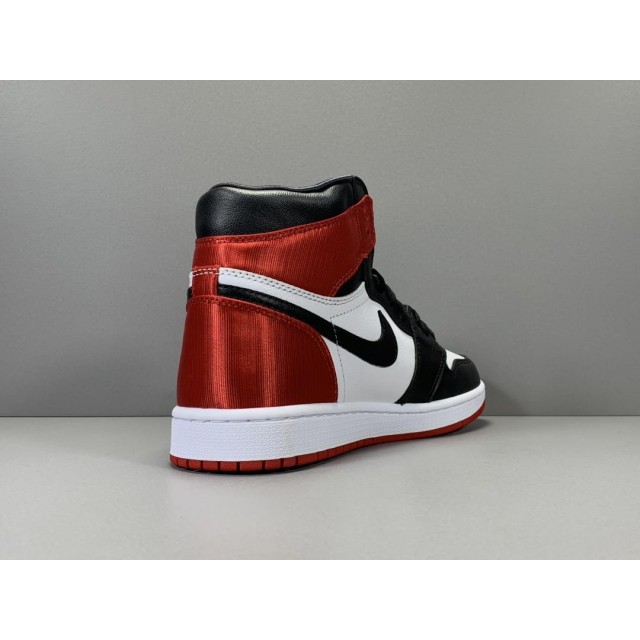 X Batch Unisex Air Jordan 1 Retro High Satin "Black Toe"  CD0461 016