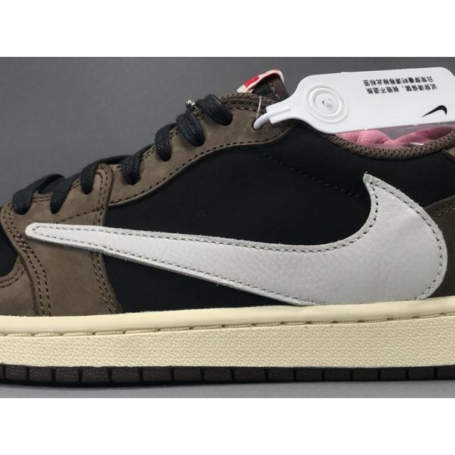 X Batch Unisex Travis Scott X Air Jordan 1 Low CQ4277 001