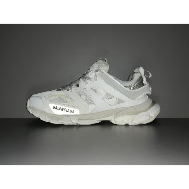 GT Batch Unisex Balenciaga Track 3.0 542023-W1GB1-9000