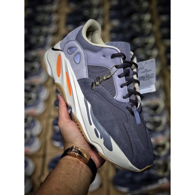 H12 Batch Unisex Yeezy Boost 700 "Magnet" FV9922