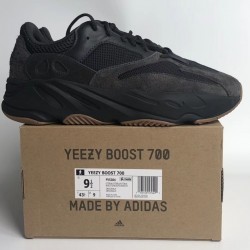 PK Batch Unisex Adidas Yeezy Boost 700 "Utility Black" FV5304