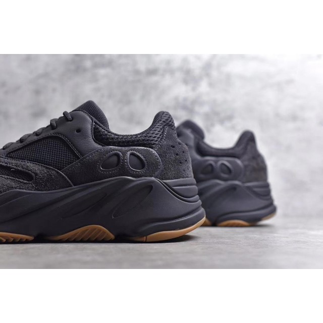 PK Batch Unisex Yeezy Boost 700 "Utility Black" FV5304